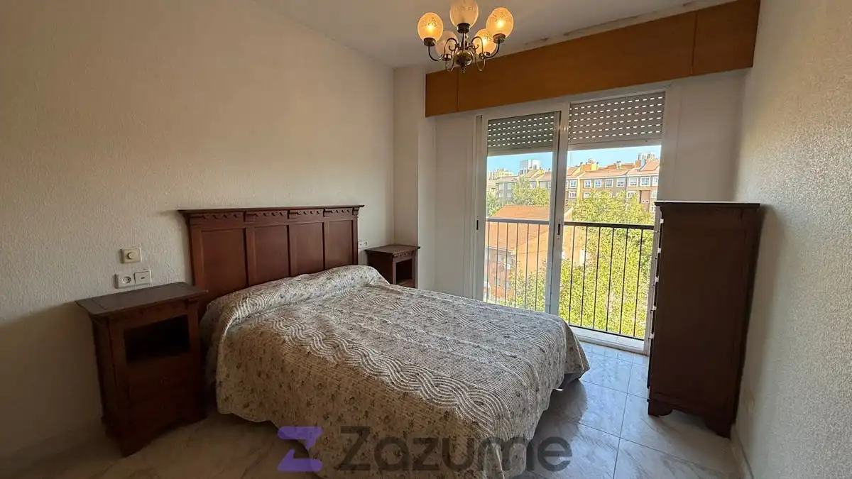 Piso de 141 m² en Murcia