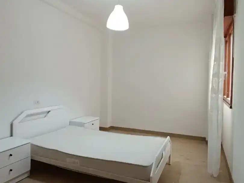 Habitación 140 m², Pontevedra