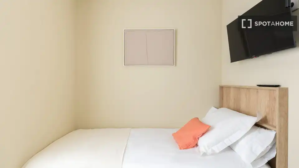 Habitación 128 m², Madrid