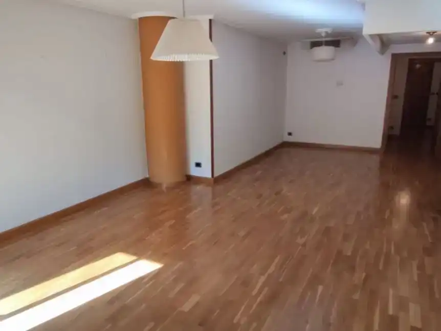 Piso de 156 m² en El Pedroso de la Armuña