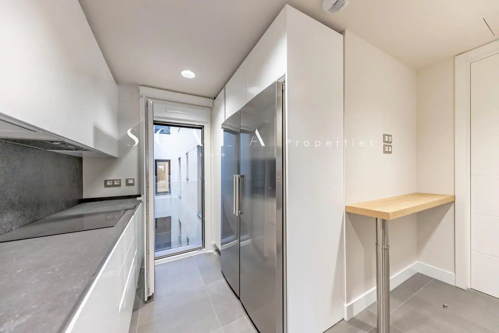 Appartamento 217 m² a Madrid