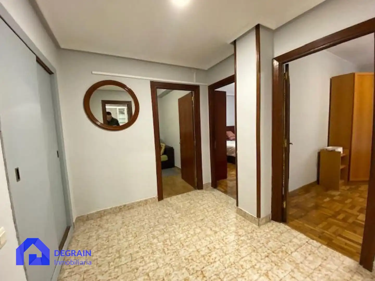 Piso de 81 m² en Oviedo