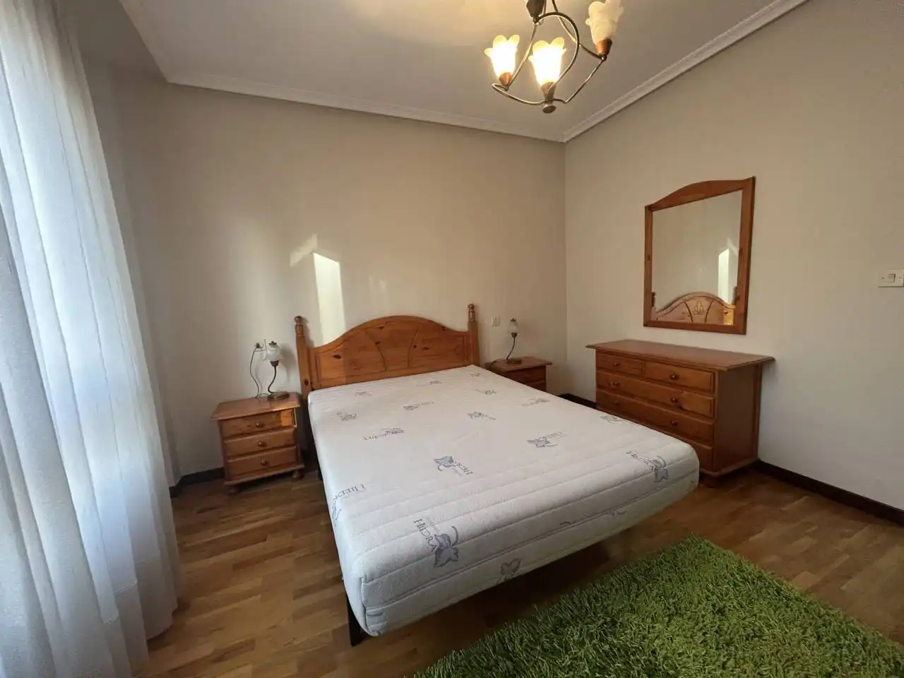 Piso de 97 m² en Oviedo