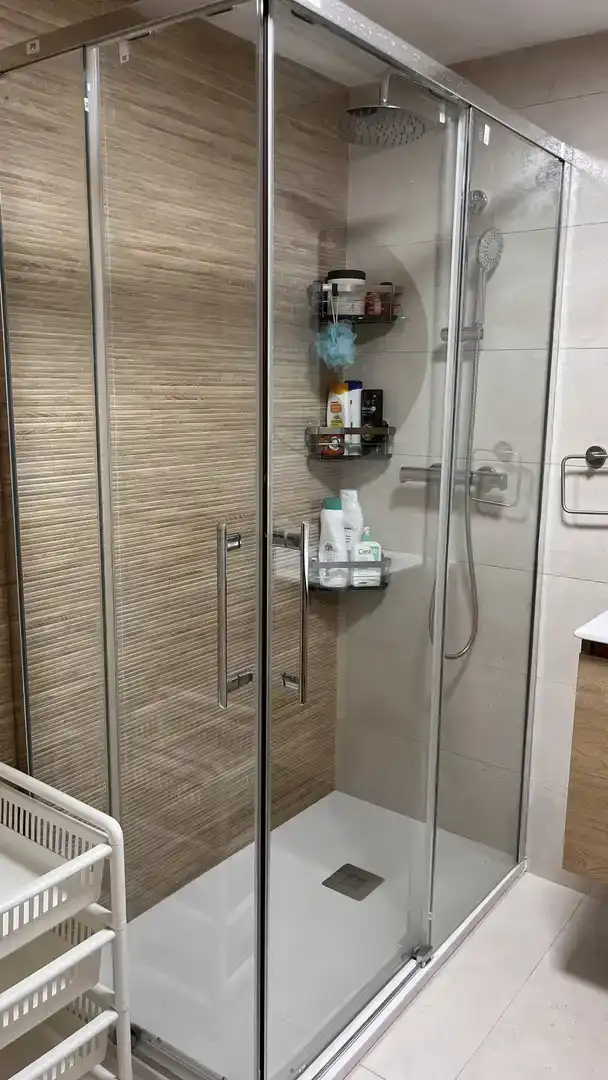 Habitación 105 m², Granada
