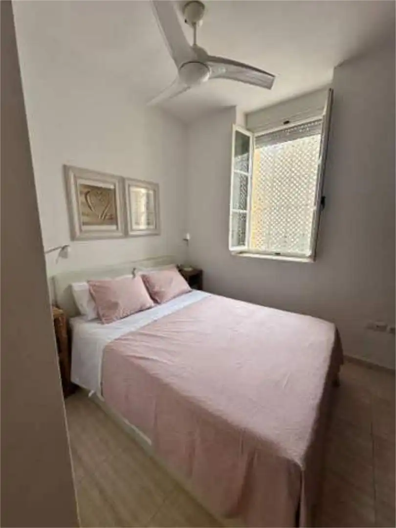 Piso de 50 m² en Cádiz
