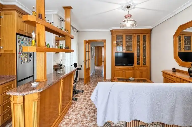 Piso de 100 m² en Orihuela