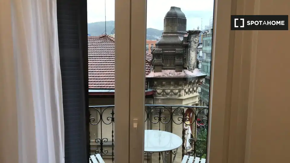 Habitación 127 m², Bilbao