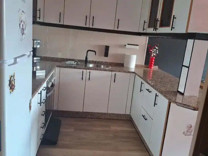 Piso de 80 m² en Sarria
