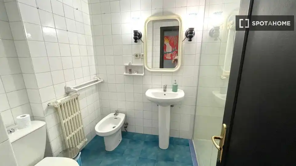 Habitación 207 m², Sevilla