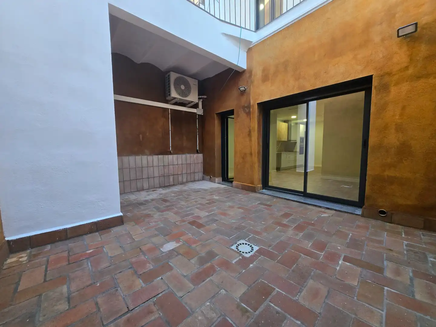 Квартира 90 м² у Badalona
