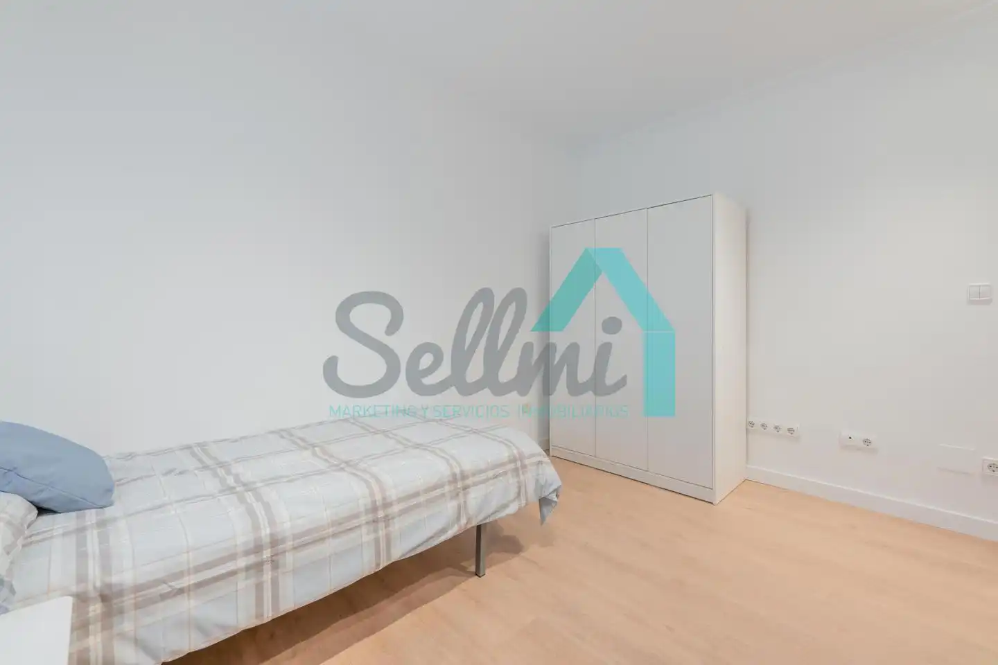 Piso de 166 m² en Oviedo