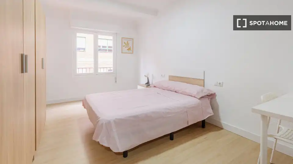 Habitación 104 m², Elche