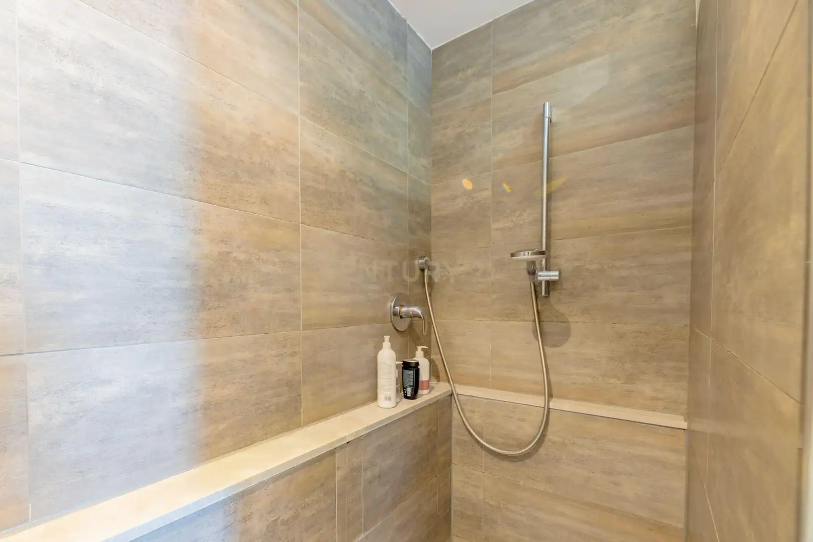 Casa de 240 m² en Torrente