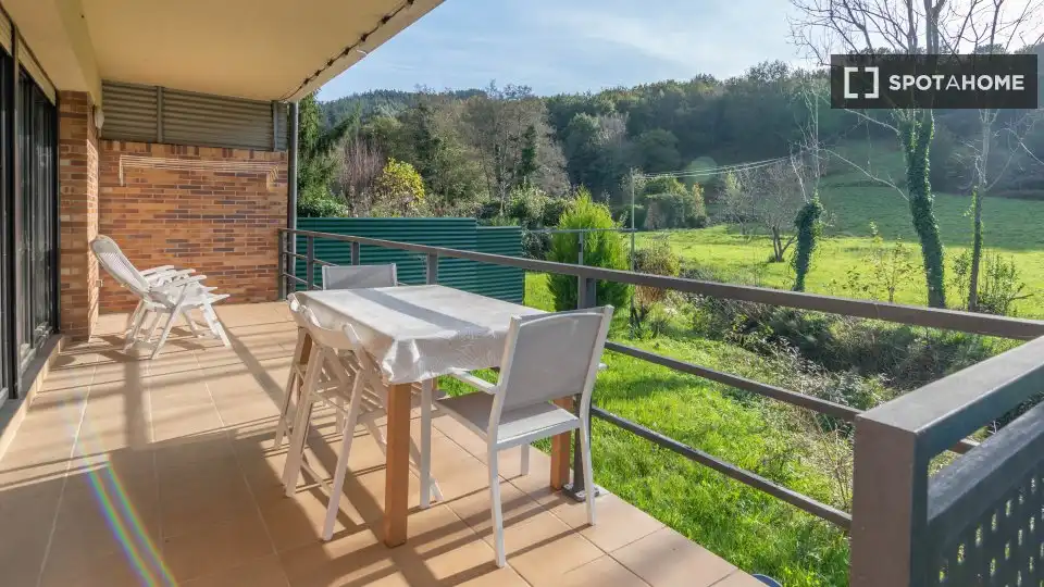 Habitación 345 m², Mendata