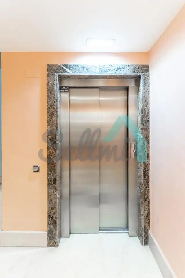 Piso de 66 m² en Oviedo