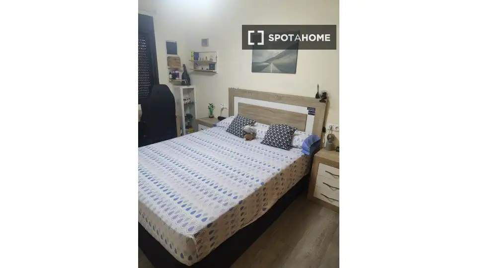 Habitación 106 m², Vélez-Málaga