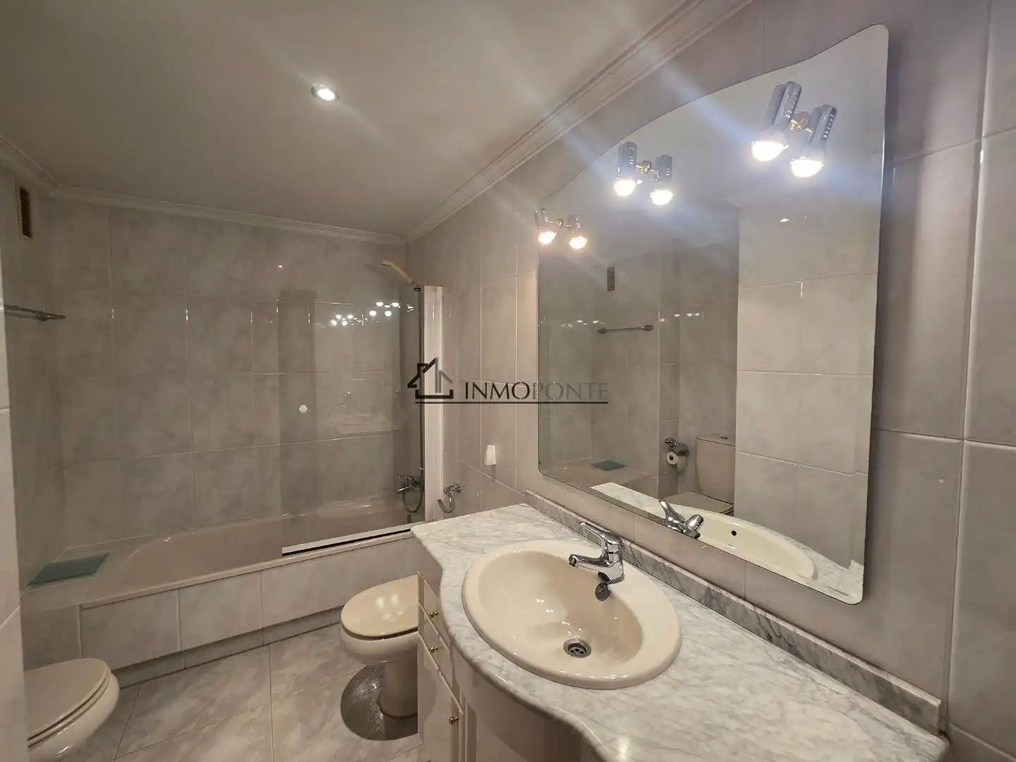 Pis de 122 m² a Pontevedra