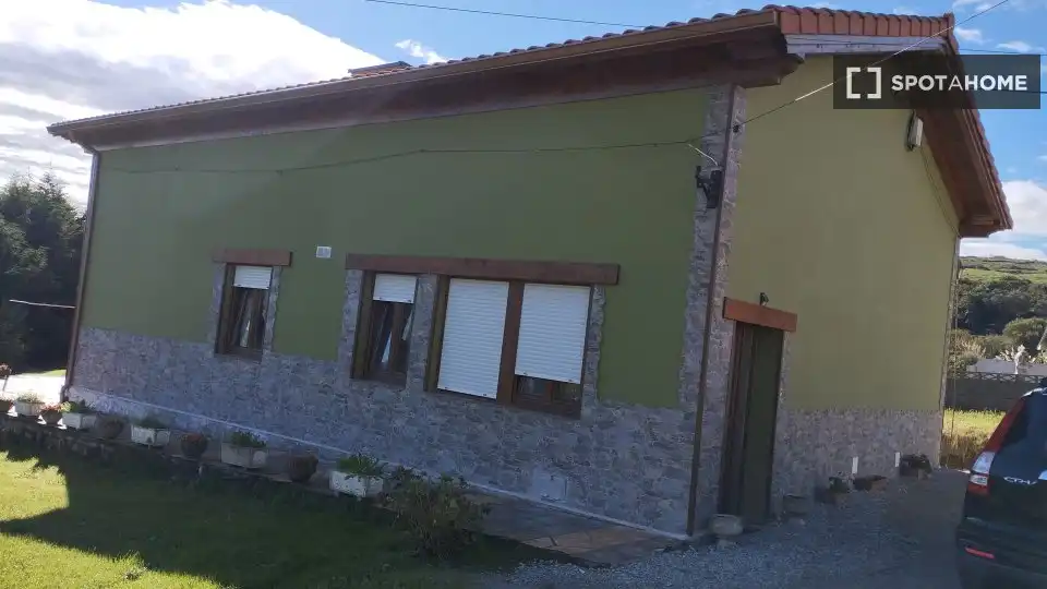 Habitación 127 m², Suances