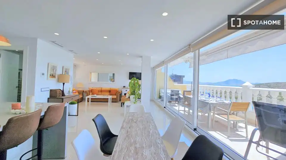 Habitación 230 m², España