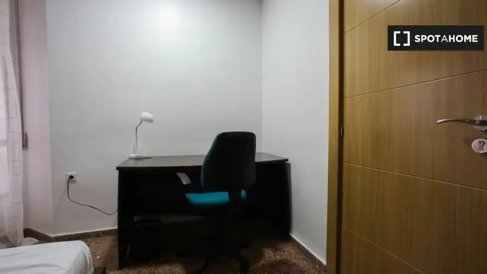 Habitación 100 m², Valencia