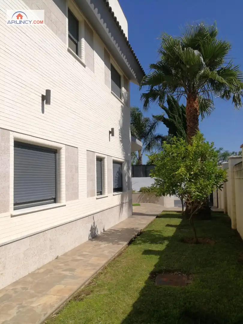 Piso de 550 m² en Dos Hermanas