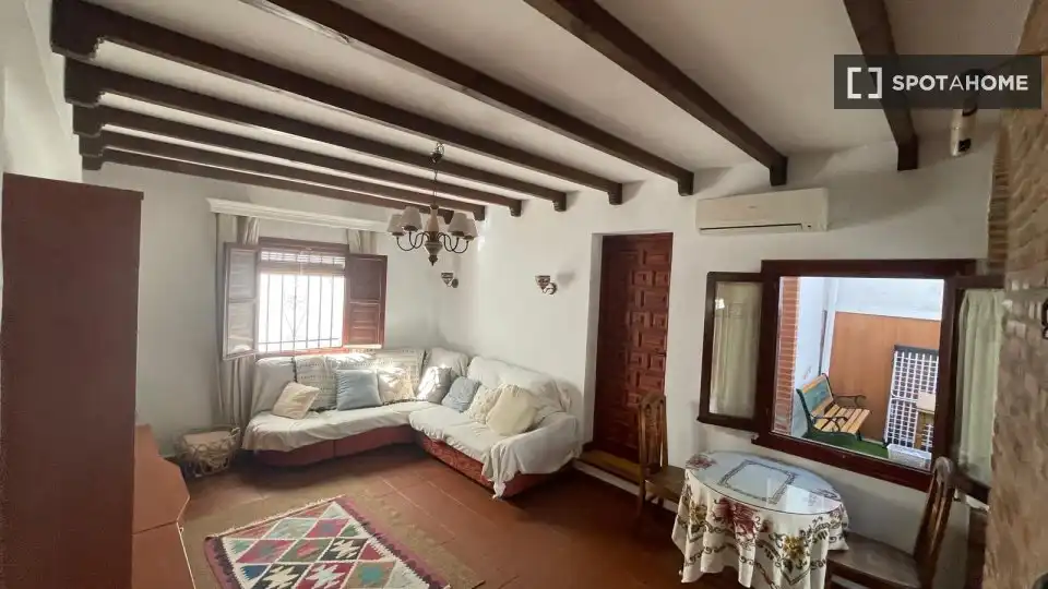 Habitación 109 m², Granada