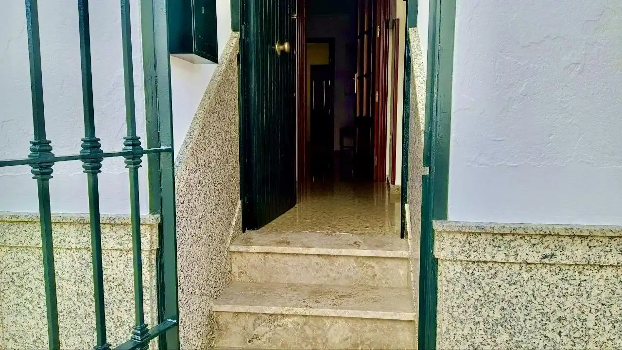 Piso de 70 m² en Coria del Río