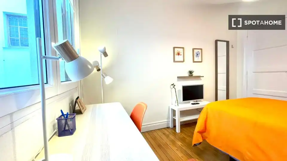 Habitación 173 m², Bilbao