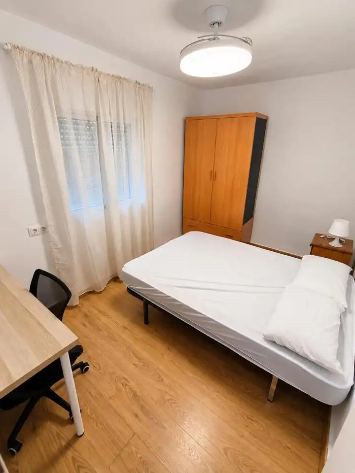 Flat 70 m² in Granada