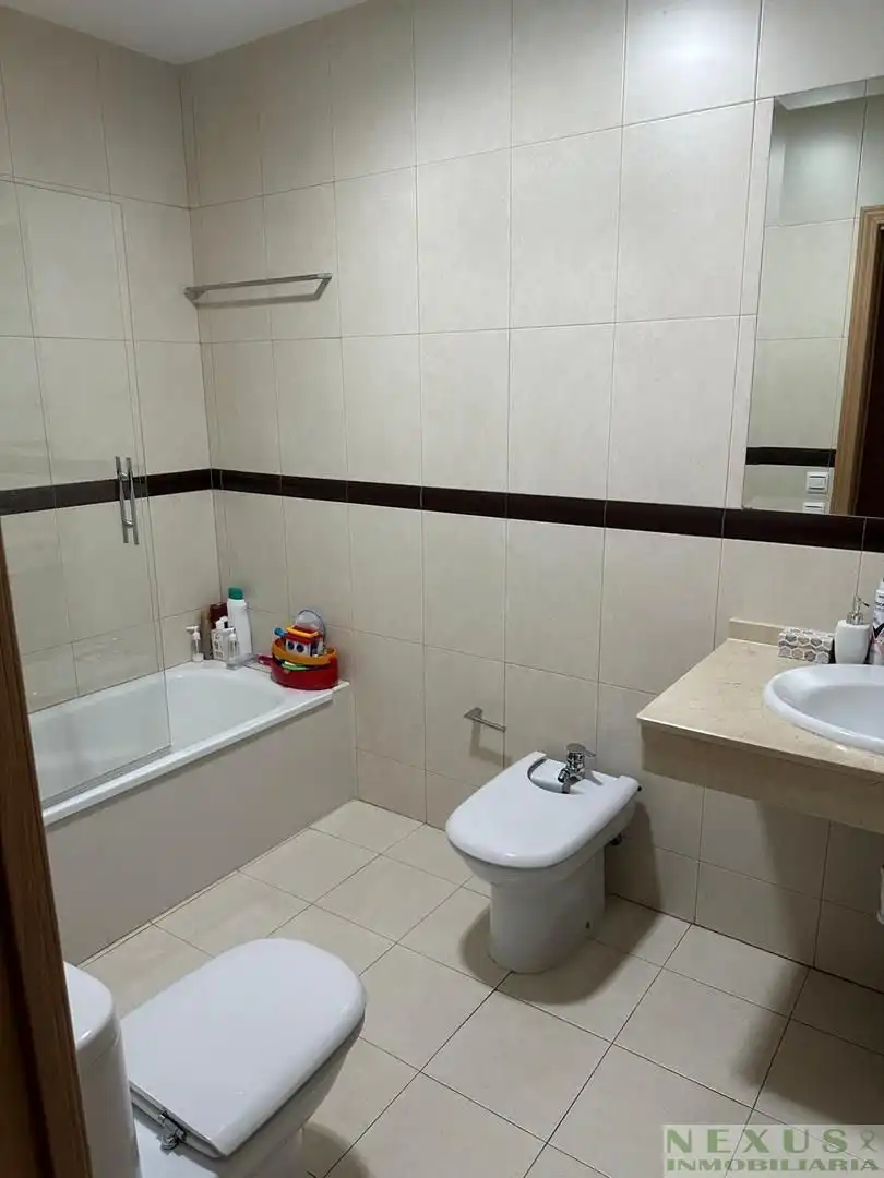 Piso de 100 m² en Cáceres