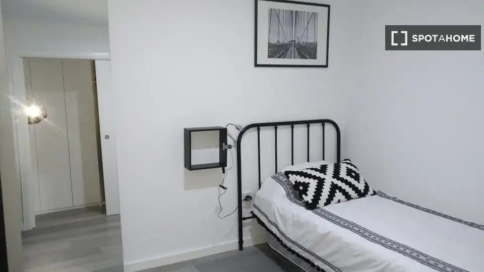 Habitación 92 m², Sevilla