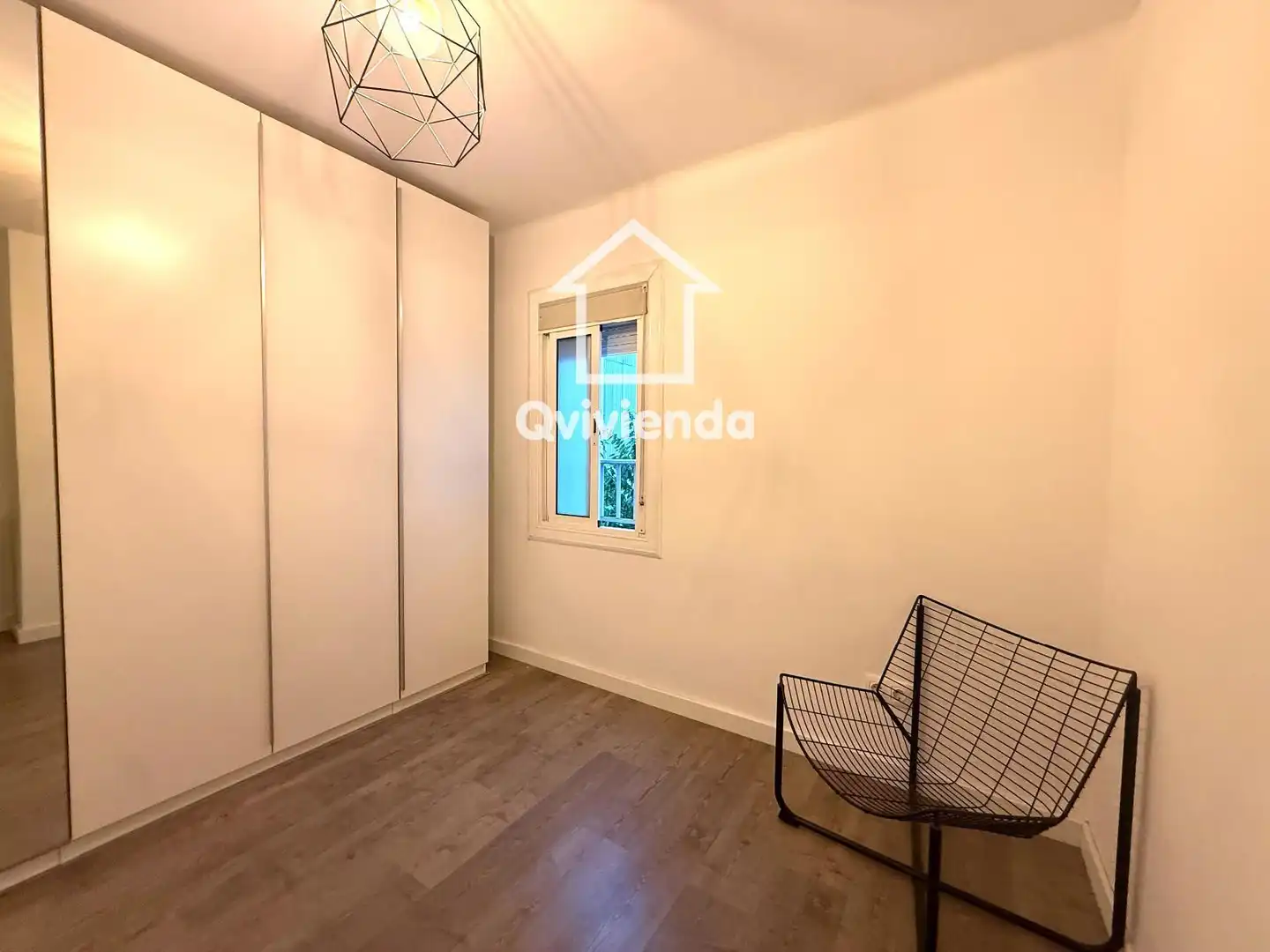 Pis de 101 m² a Terrassa