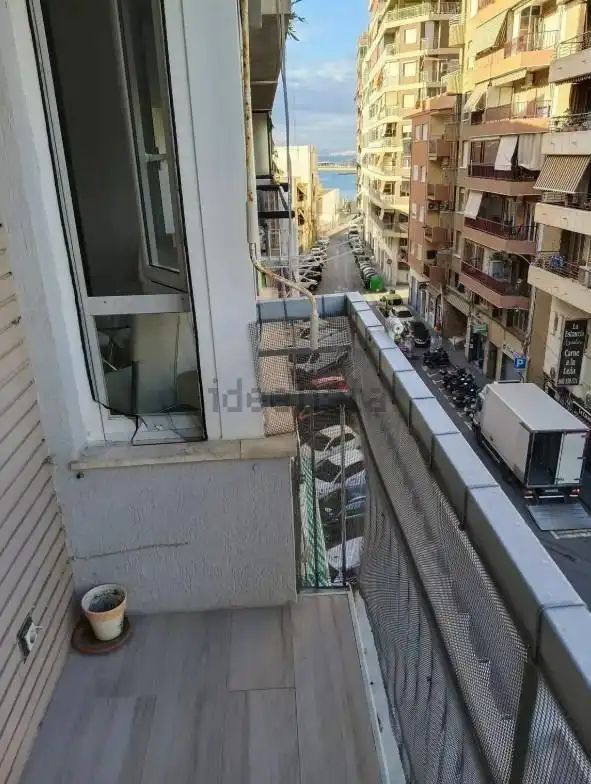 Wohnung 90 m² in Alicante
