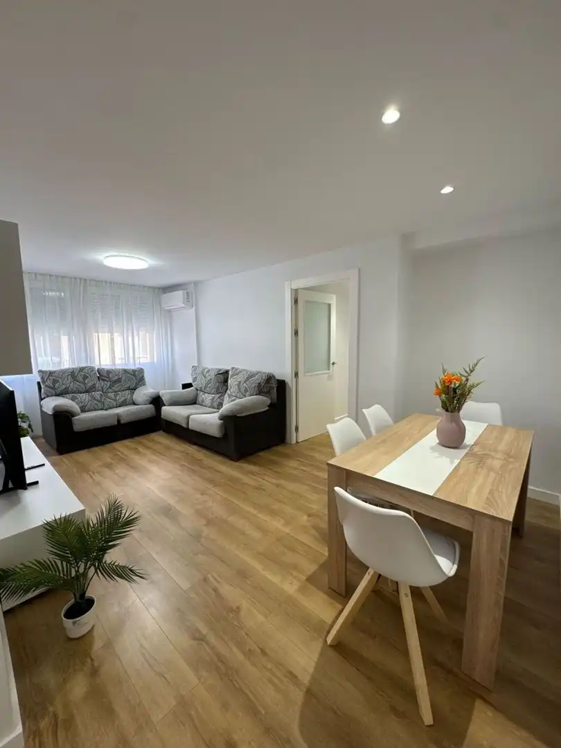 Habitación 90 m², Málaga
