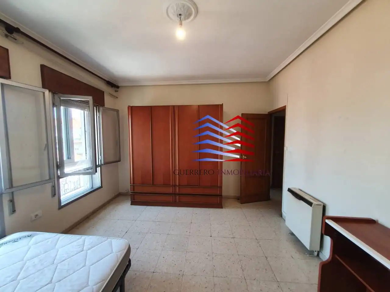 Piso de 130 m² en Ourense