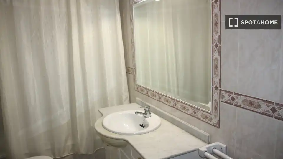 Habitación 115 m², Córdoba