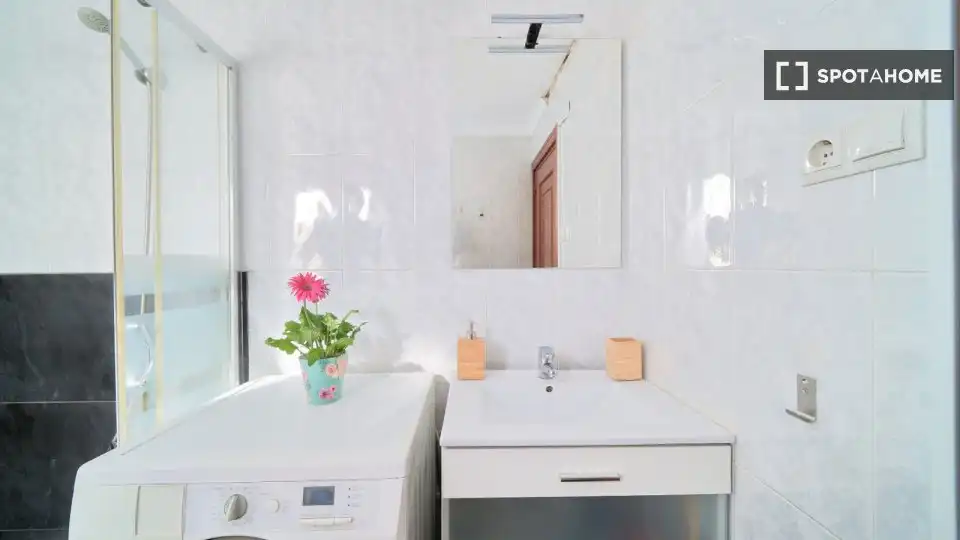 Habitación 81 m², Málaga