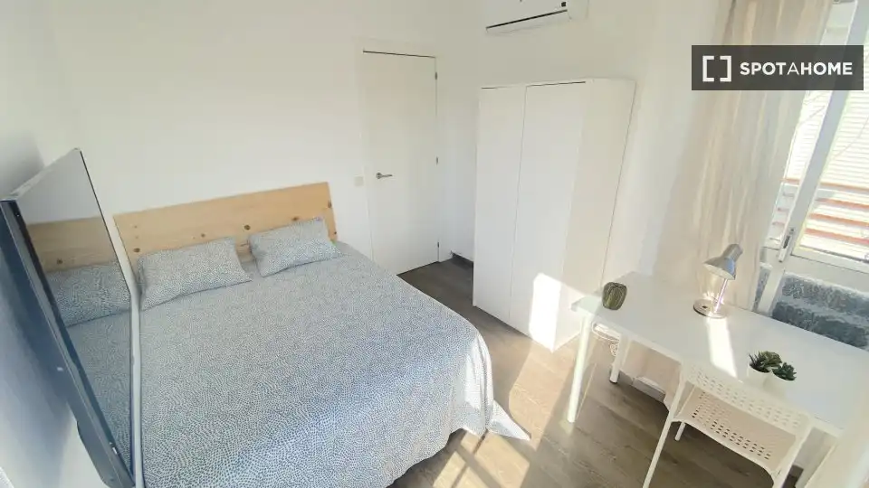 Habitación 86 m², Sevilla