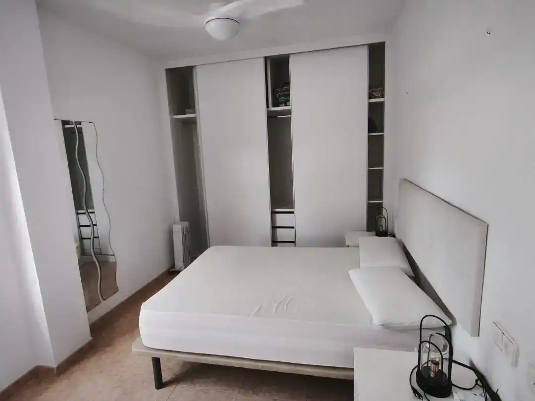 Piso de 80 m² en Almería