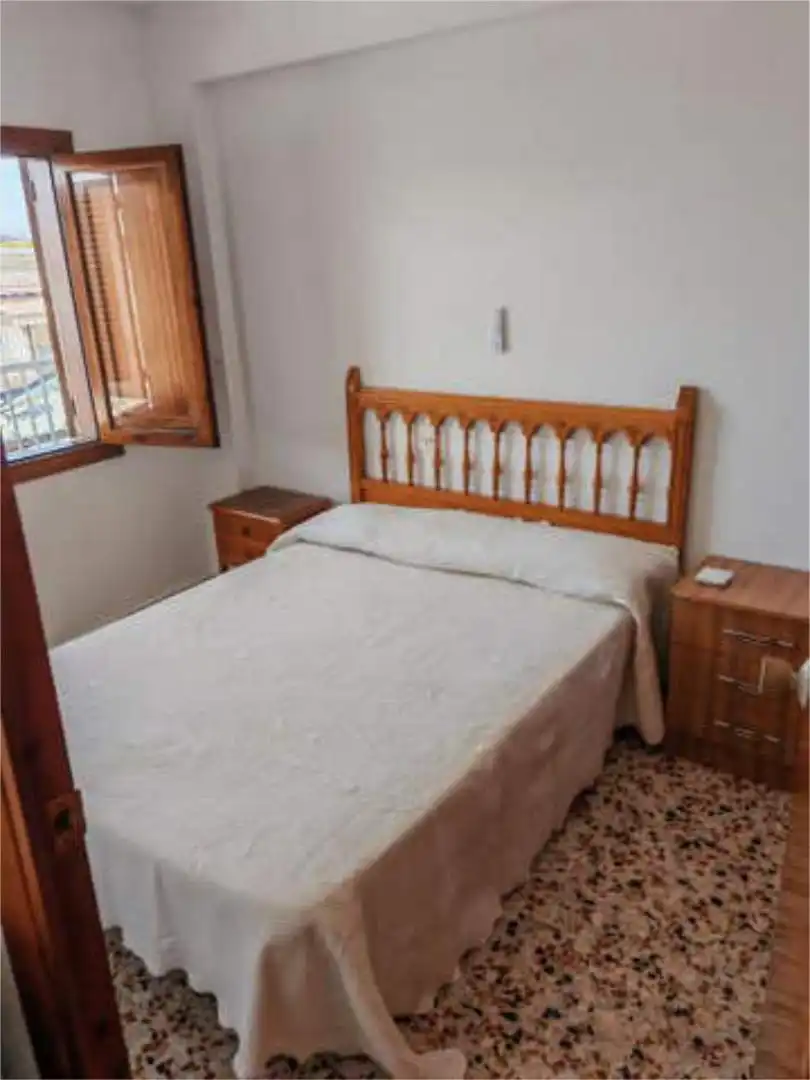 Piso de 80 m² en Oliva