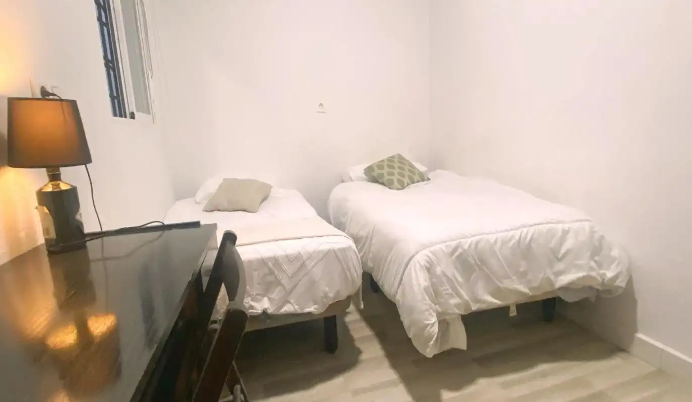 Habitación 70 m², Granada
