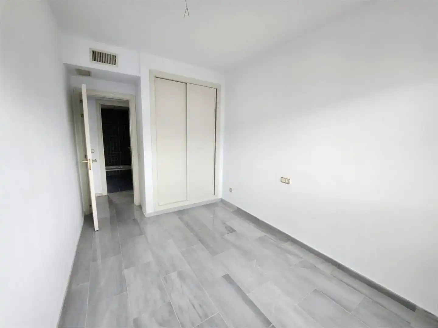 Piso de 100 m² en Estepona