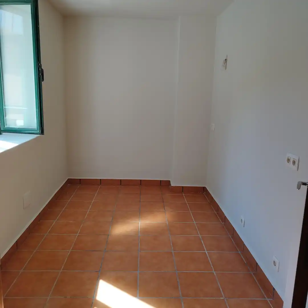 Piso de 75 m² en Tiana