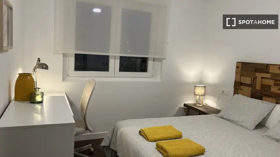 Habitación 87 m², Bilbao