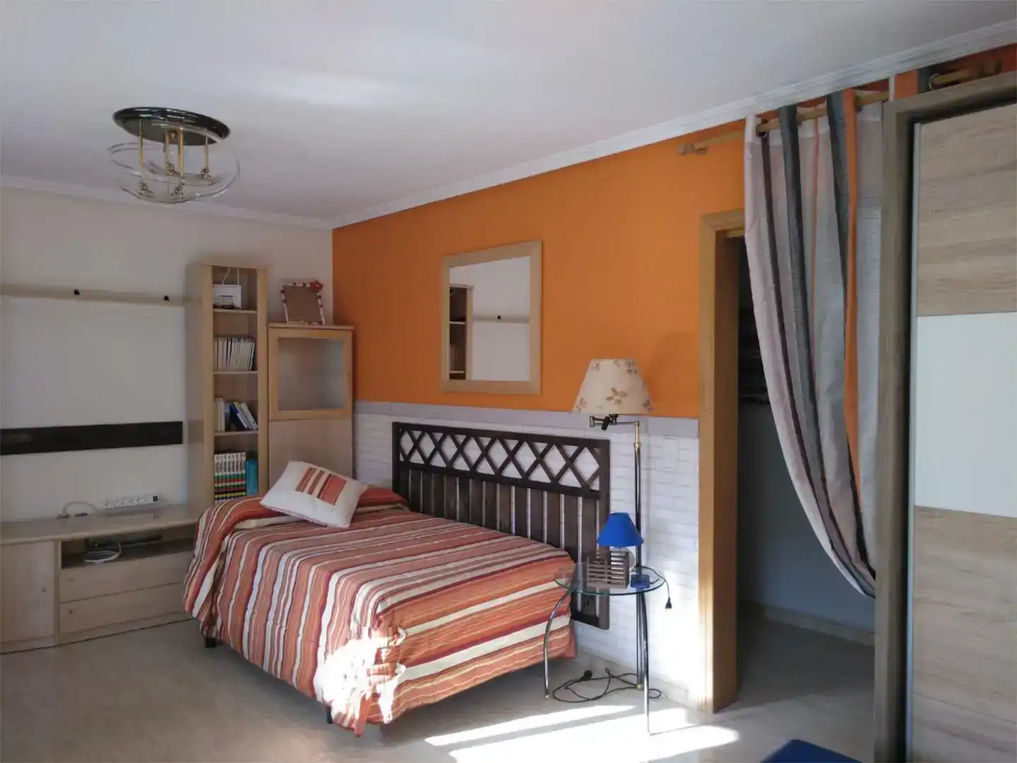 Habitación 85 m², Alicante