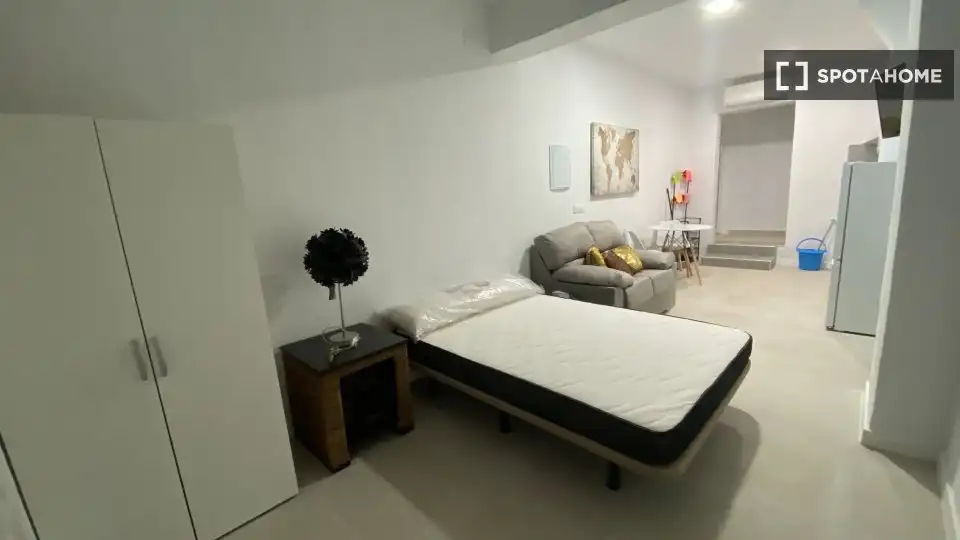 Habitación 40 m², Alicante