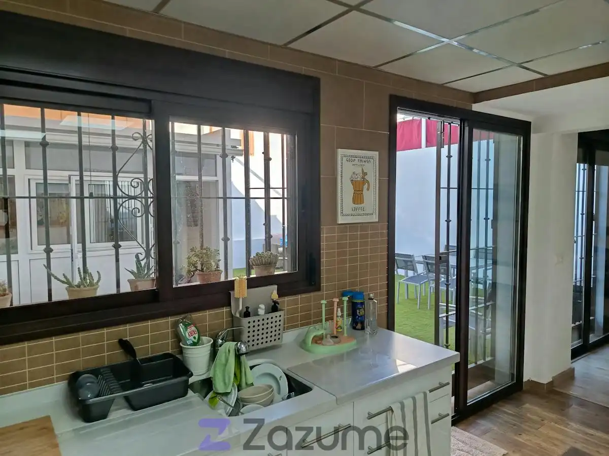 Casa de 180 m² en Alcalá de Guadaíra