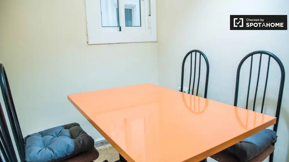 Habitación 120 m², Valencia