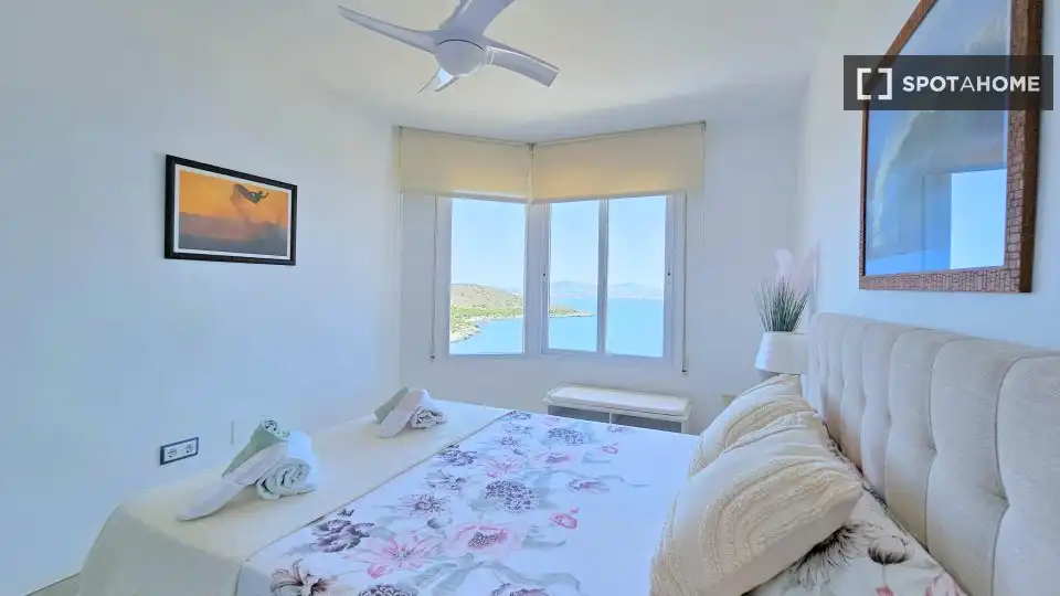 Habitación 230 m², España