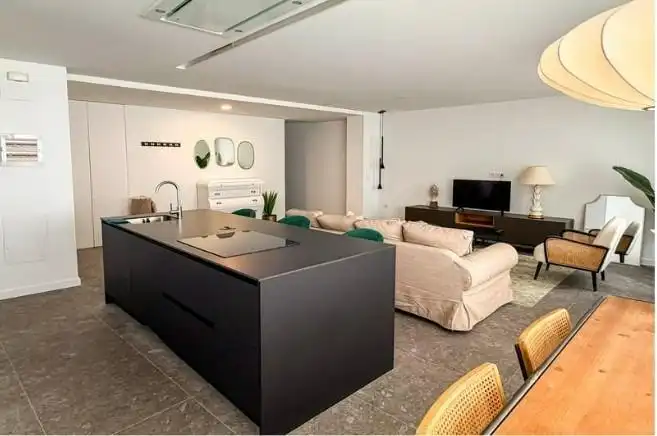 Wohnung 130 m² in Alicante